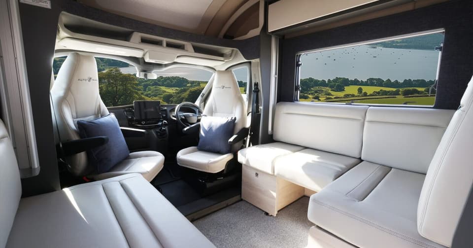 f-line-f60-interior-1-1240x650