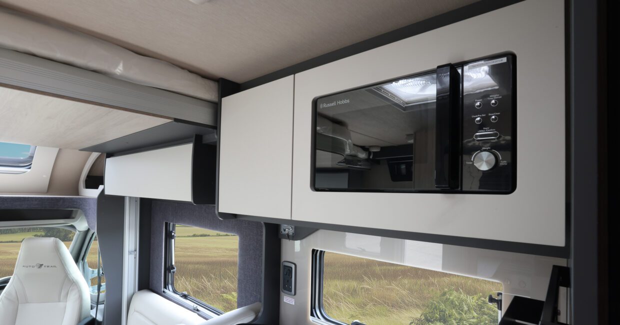 f74-interior-7-1240x650